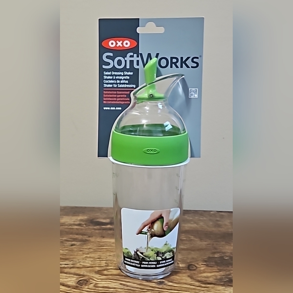 Oxo Soft Works Green Clear Glass Salad Dressing Marinade Sauce Shaker
